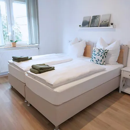 Appartamento Platz Fuer Gruppen - 4 Schlafzimmer Mit Tv Ulma